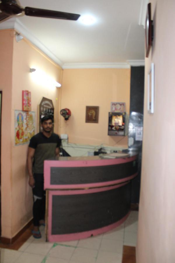 Hotel Diamond Palace Chandīgarh Esterno foto