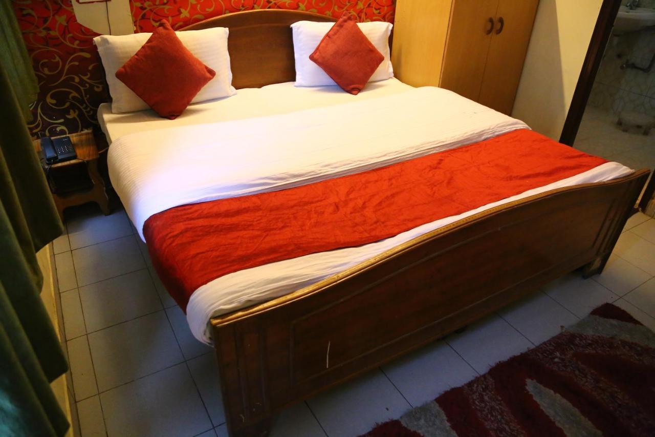 Hotel Diamond Palace Chandīgarh Esterno foto